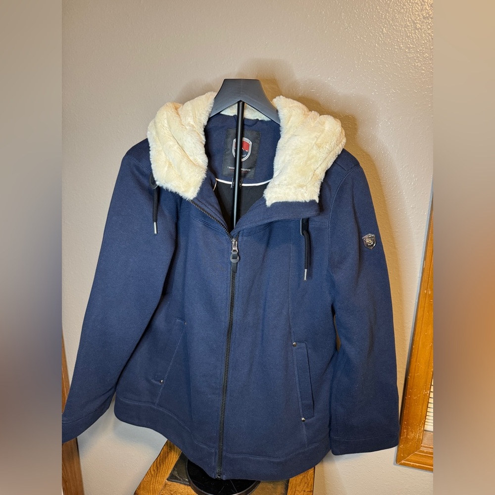 Madison Expedition Navy Jacket